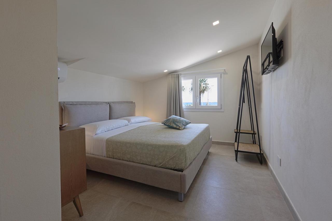 Mareli Suites San Leone Bagian luar foto