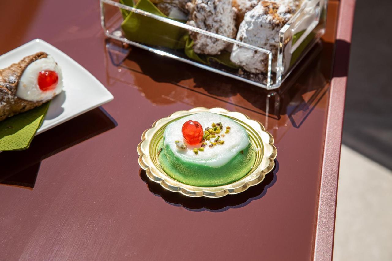 Mareli Suites San Leone Bagian luar foto